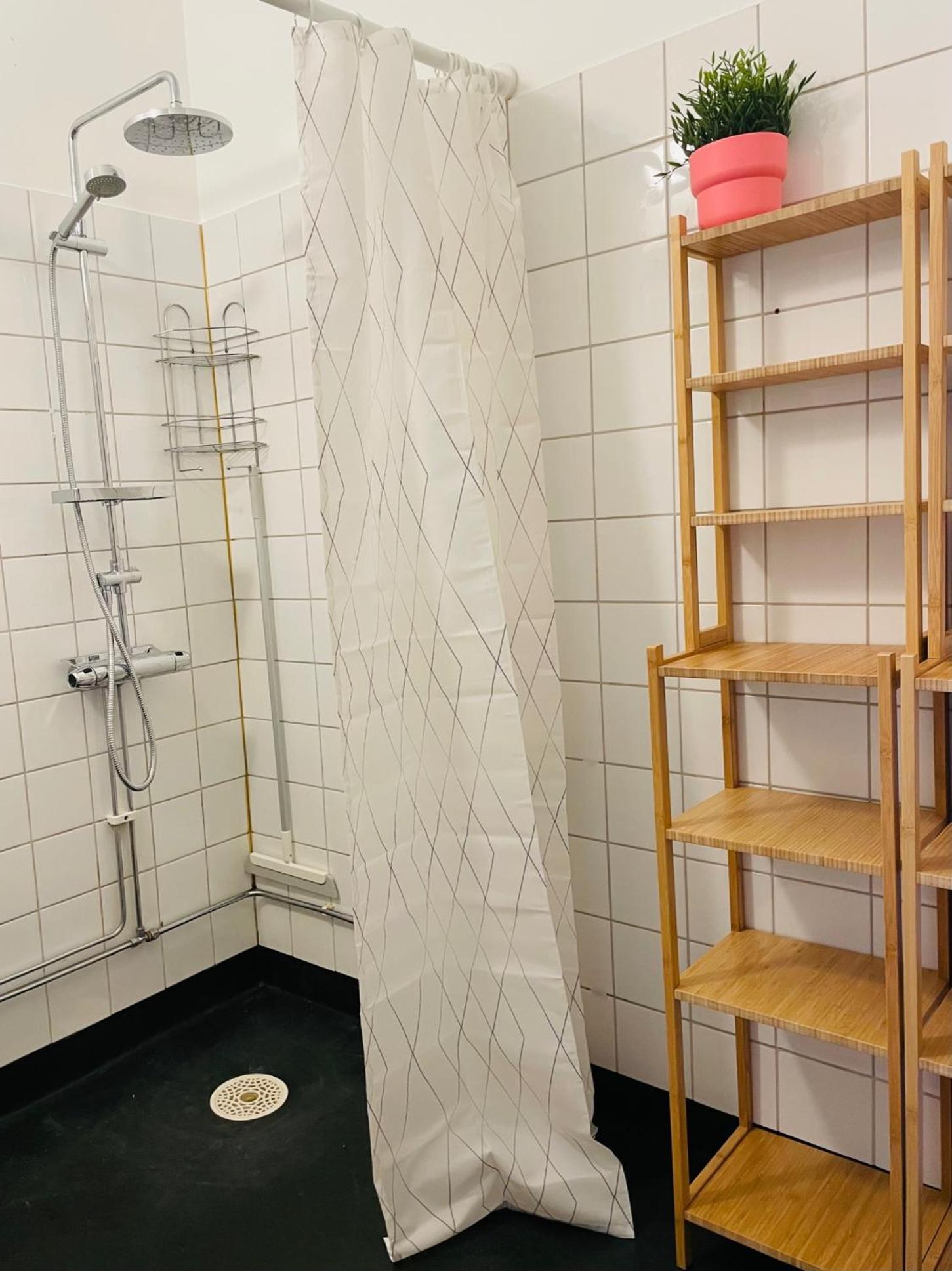 Cool And Light 2 Room Apartment In Sofo Stockholm Exterior photo